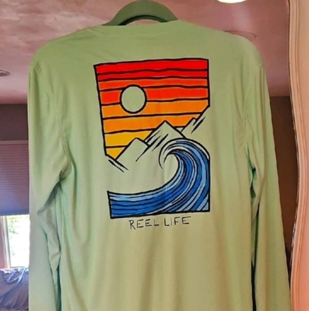 Reel Life Mint Green Long Sleeve Shirt with Sunset Wave Graphic Small